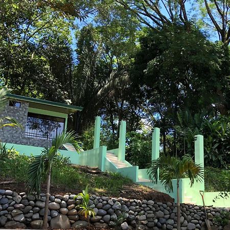 Casa Encantada Offers You Two-Bedroom House, 1 Tiny Apartment & 3 Double Rooms Manuel Antonio Esterno foto